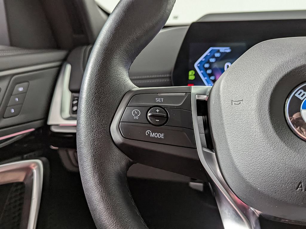 Used 2025 BMW X1 xDrive28i w/ Technology Package image 25