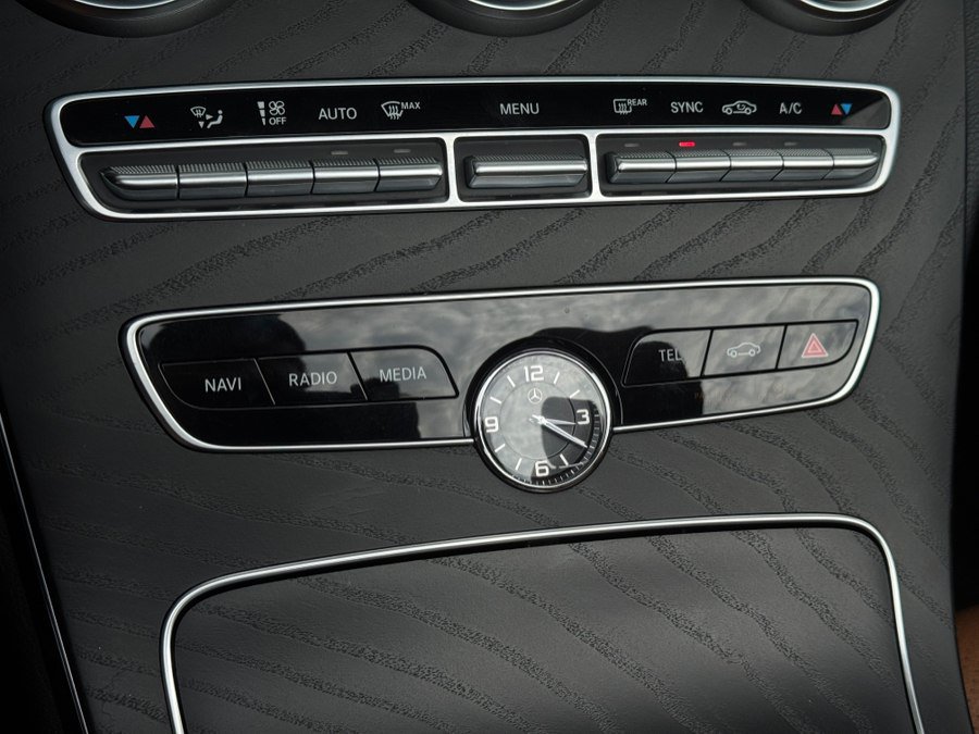 Used 2021 Mercedes-Benz C 300 4MATIC Cabriolet image 78