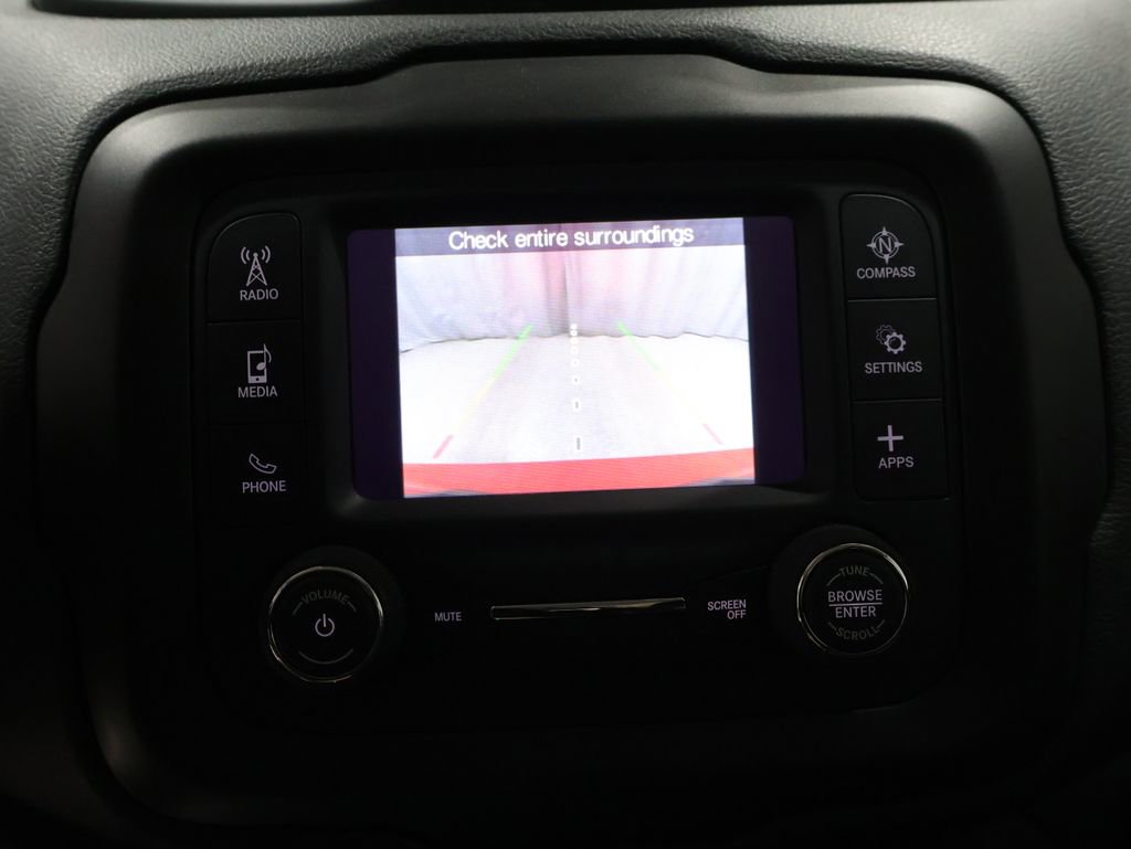 Used 2020 Jeep Renegade Sport image 26