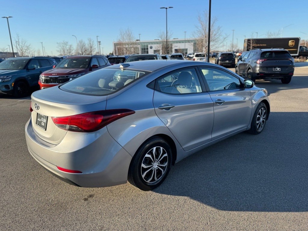 Used 2016 Hyundai Elantra SE FWD image 10