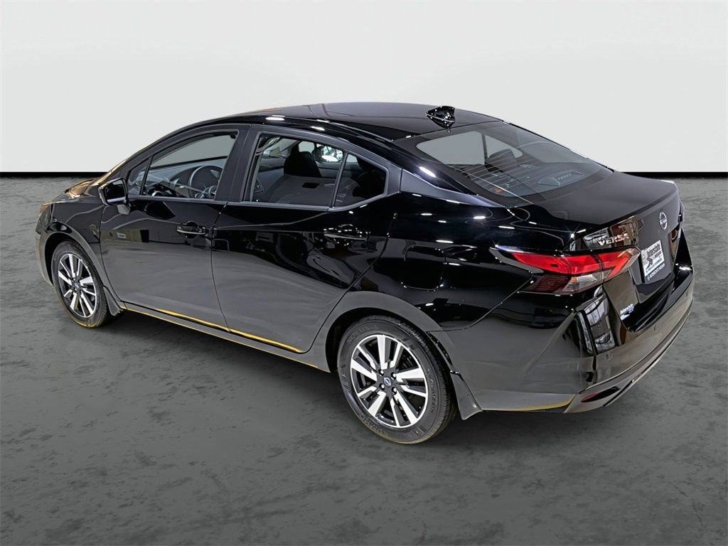 Used 2025 Nissan Versa SV w/ Trunk Package image 2