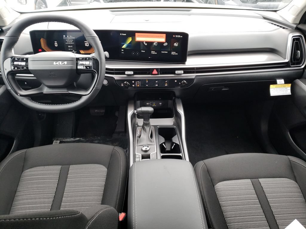 New 2026 Kia Sorento LX FWD image 10