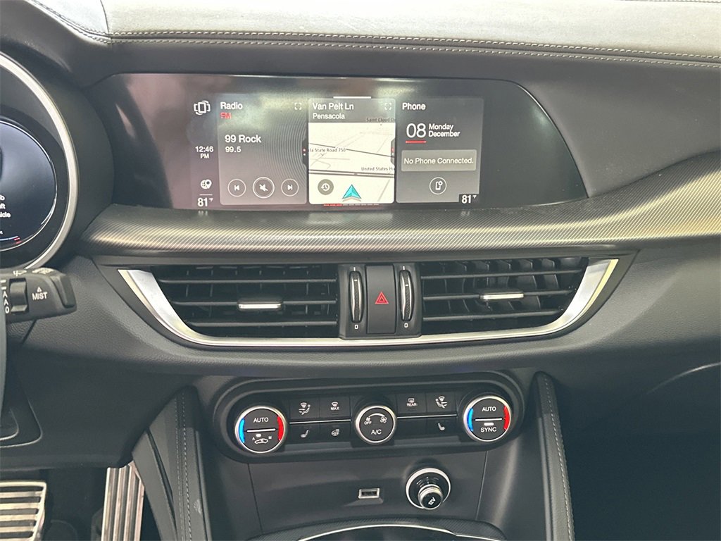 Used 2024 Alfa Romeo Stelvio Ti image 24