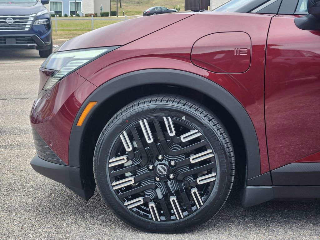 New 2026 Nissan Leaf Platinum+ w/ Cargo Package (Platinum+) image 6