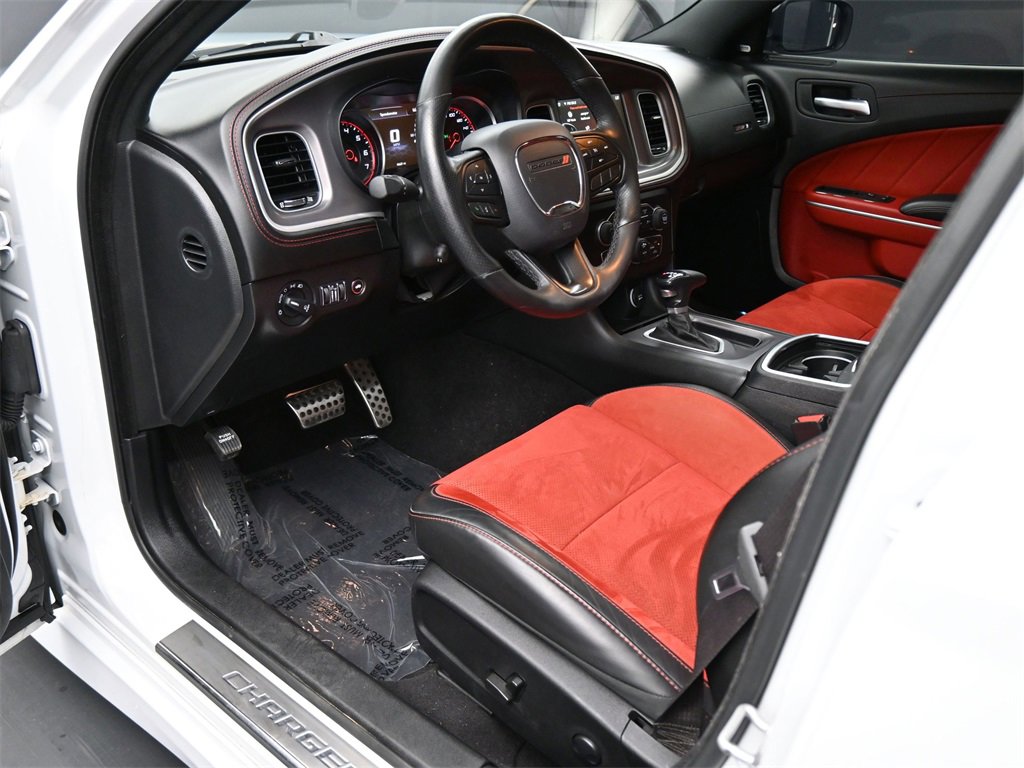 Used 2022 Dodge Charger Scat Pack w/ Plus Group image 2