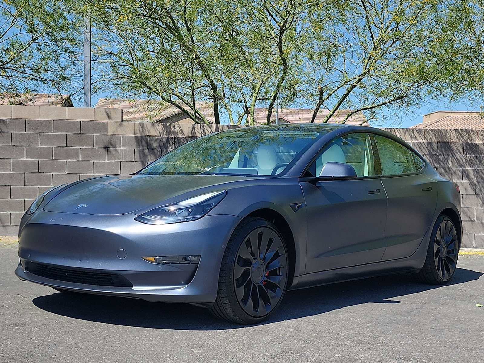 Used 2022 Tesla Model 3 Performance image 5