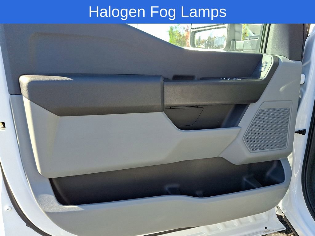 New 2025 Ford F550 XL image 7