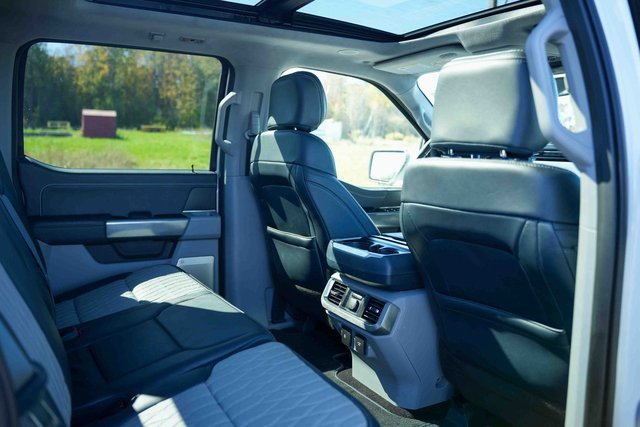 Used 2021 Ford F150 Limited image 26