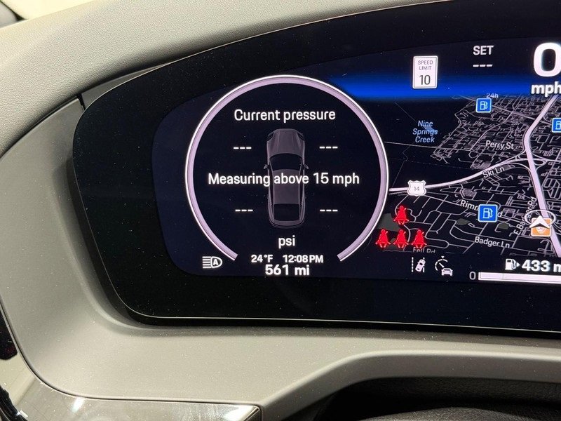 Certified 2026 Porsche Panamera 4 image 22