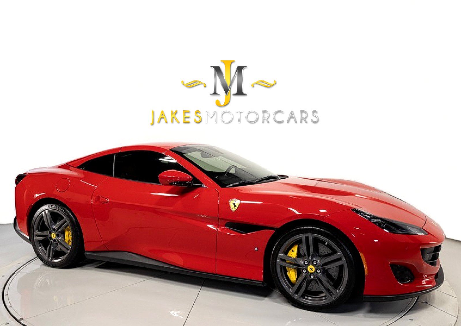 Used 2019 Ferrari Portofino RWD image 14