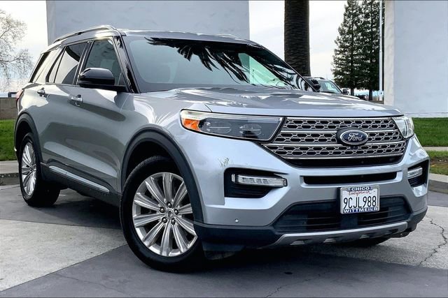 Used 2020 Ford Explorer Limited w/ Class III Trailer Tow Package image 2