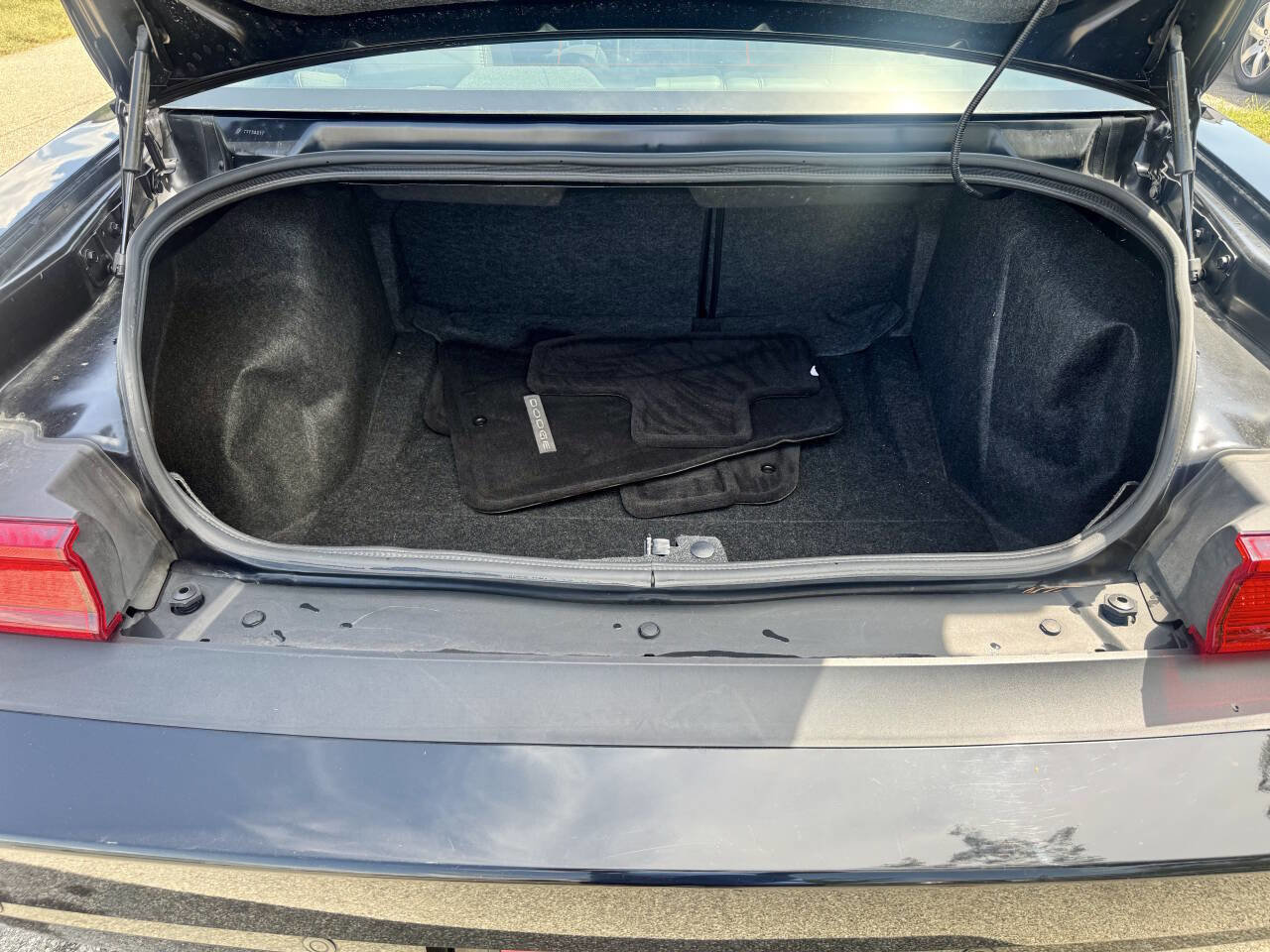 Used 2013 Dodge Challenger R/T Plus image 11