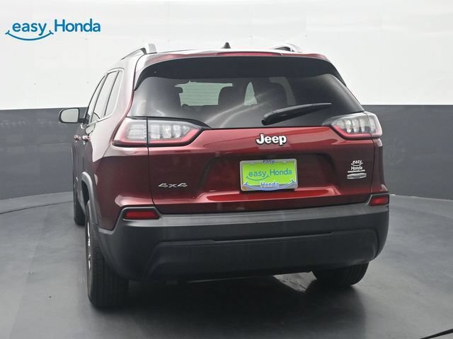 Used 2019 Jeep Cherokee Latitude Plus AWD/4WD image 6