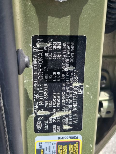 Used 2012 Kia Soul + FWD image 28