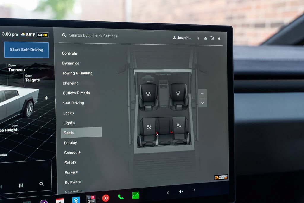 Used 2026 Tesla Cybertruck Cyberbeast AWD/4WD image 28