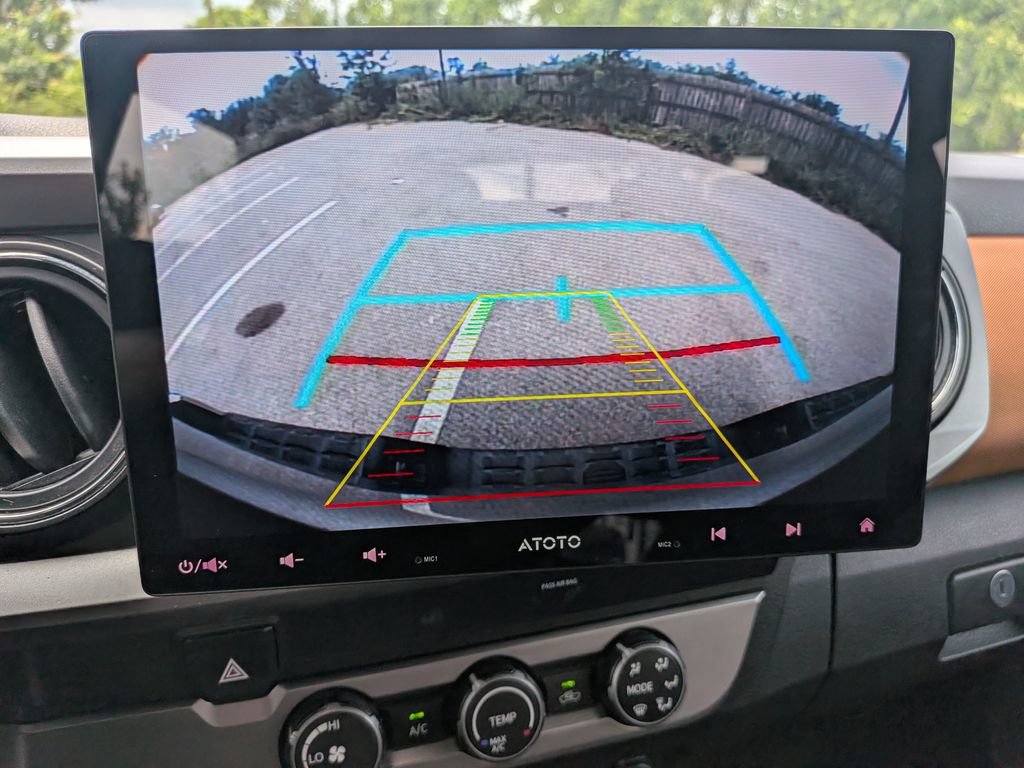 Used 2019 Toyota Tacoma SR5 RWD image 21