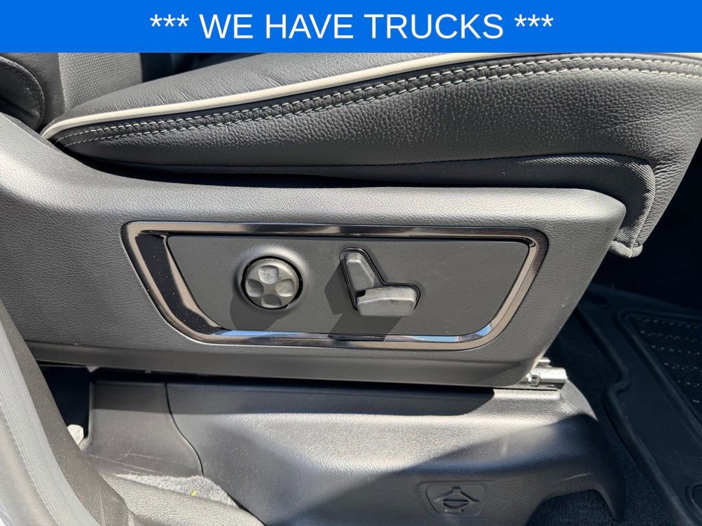 Used 2026 RAM 1500 Limited w/ Body Color Bumper Group AWD/4WD image 34