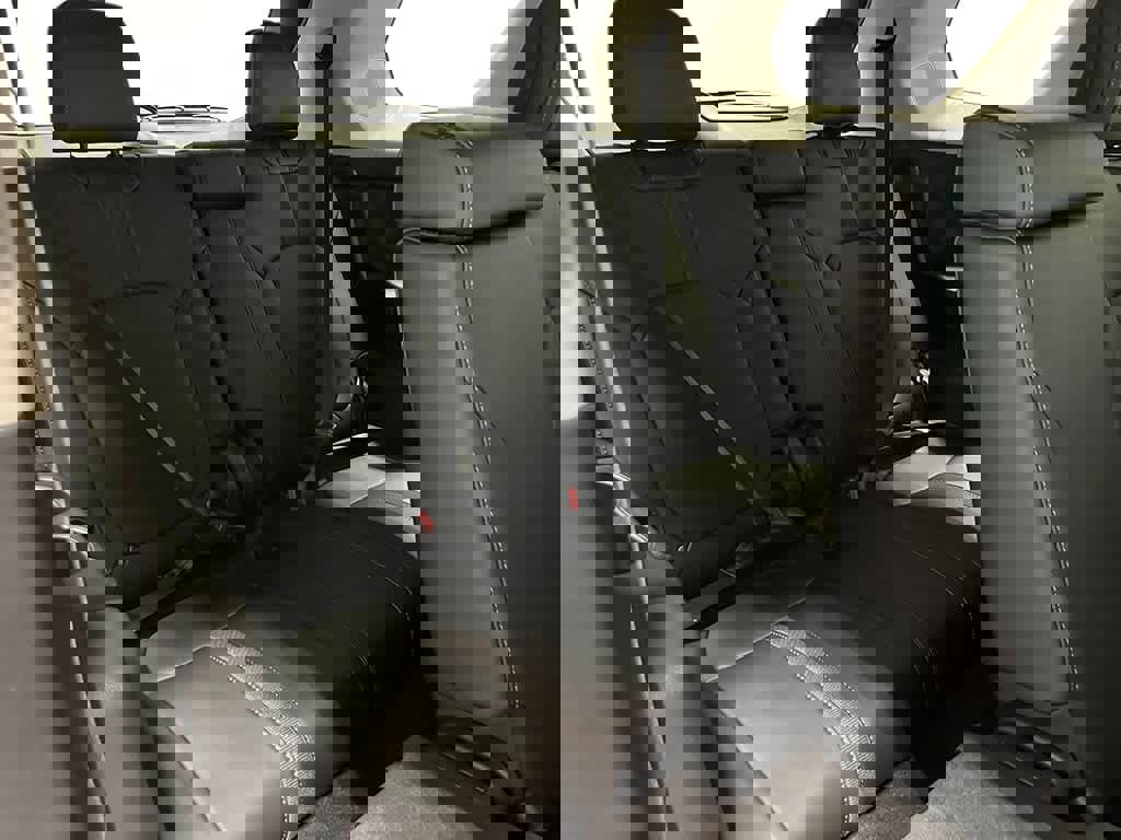 New 2025 Honda Pilot Touring image 25