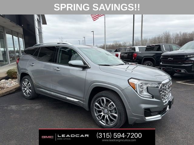 Used 2023 GMC Terrain Denali w/ Denali Premium Package image 8