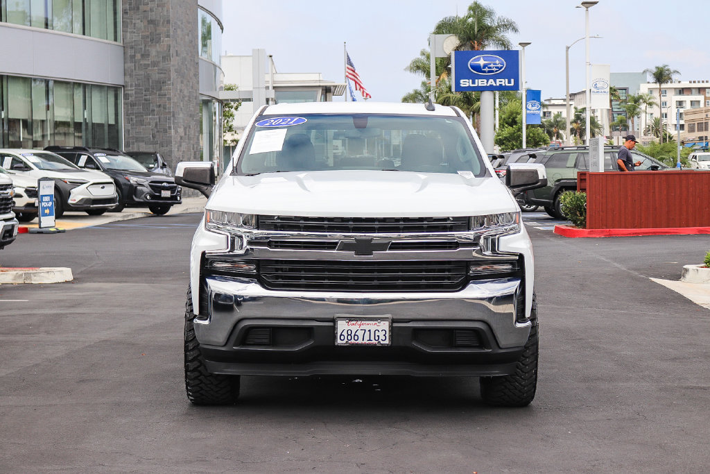 Used 2021 Chevrolet Silverado 1500 LT RWD image 2