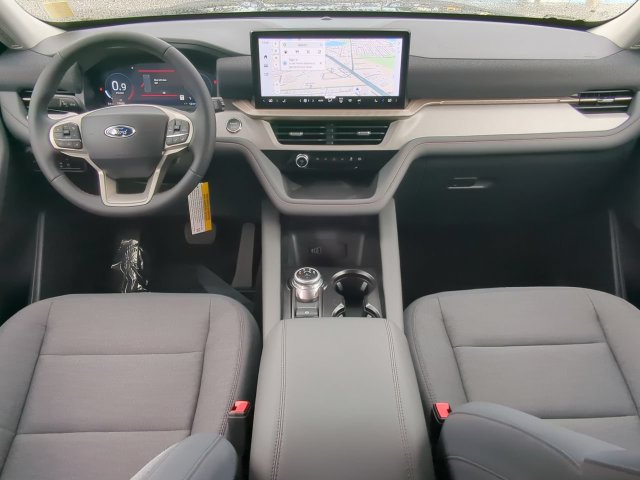 New 2026 Ford Explorer Active RWD image 15