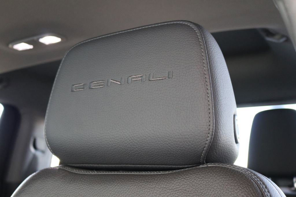 Used 2020 GMC Sierra 1500 Denali AWD/4WD image 24