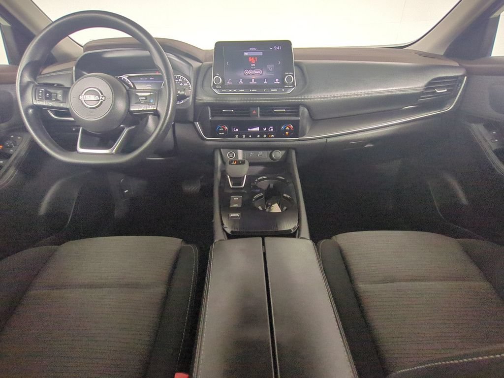 Used 2023 Nissan Rogue SV FWD image 17