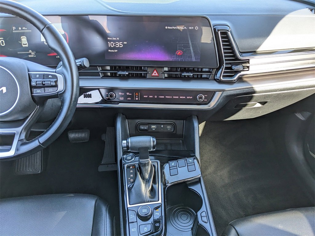 Certified 2024 Kia Sportage EX image 17