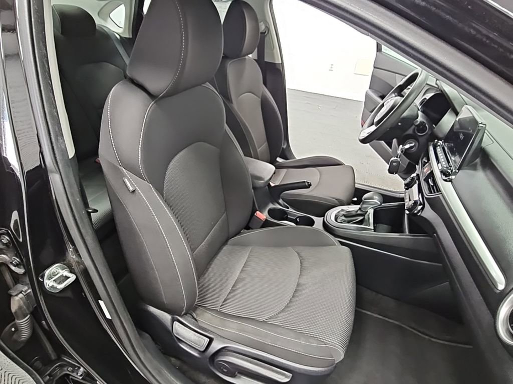 Used 2019 Kia Forte LXS image 34