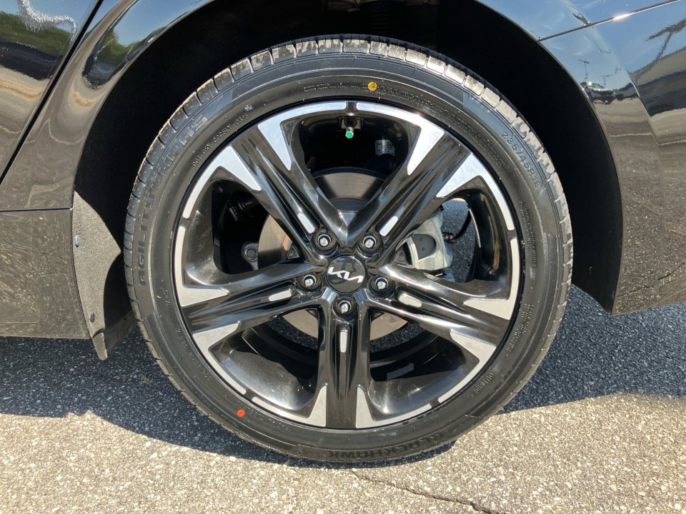 Used 2024 Kia K5 GT-Line w/ GT-Line Premium Package FWD image 26
