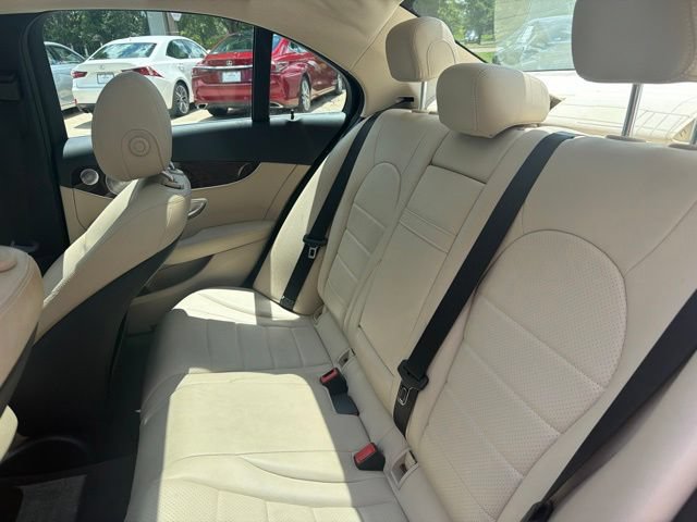 Used 2017 Mercedes-Benz C 300 4MATIC Sedan image 33