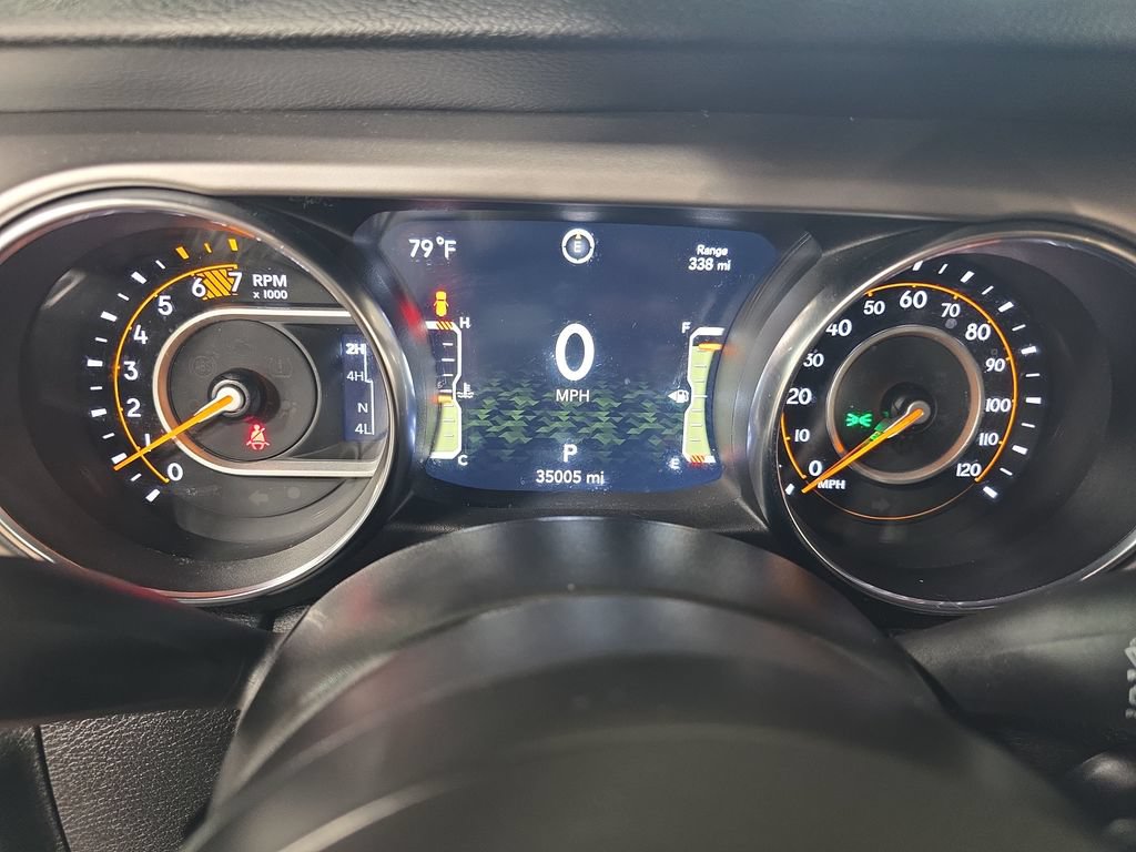 Used 2021 Jeep Wrangler Sport AWD/4WD image 18