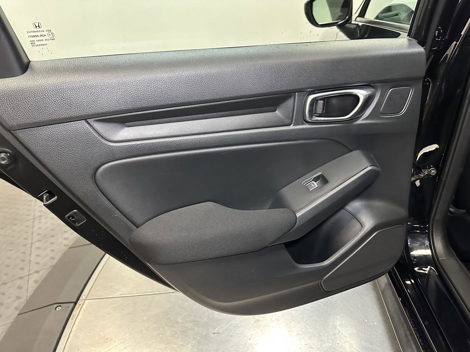 Certified 2023 Honda Civic Sport image 29