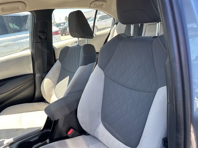 Used 2021 Toyota Corolla LE image 14