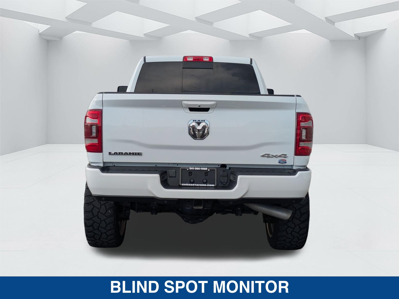 Used 2024 RAM 2500 Laramie AWD/4WD image 6