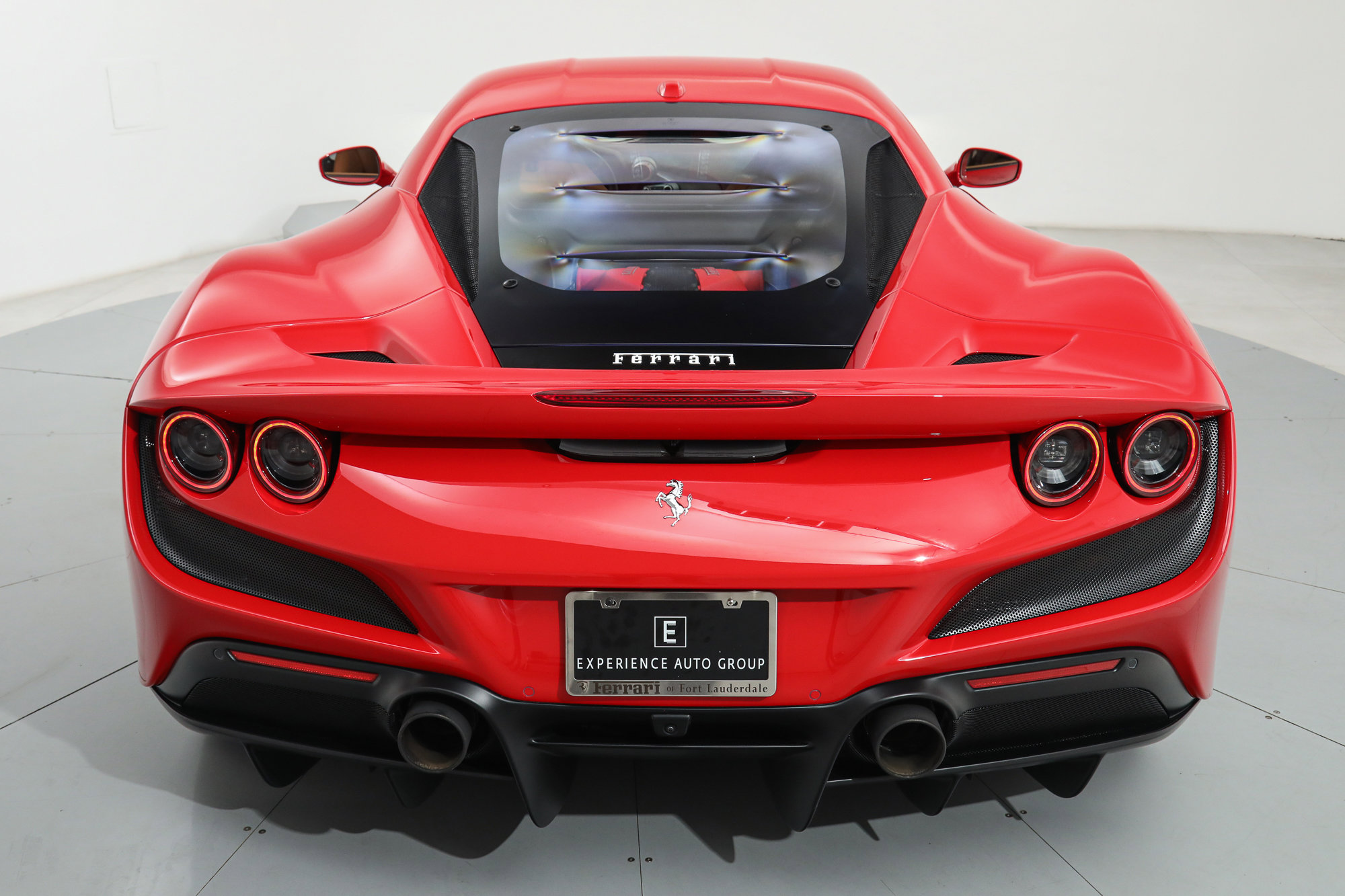 Certified 2021 Ferrari F8 Tributo RWD image 36