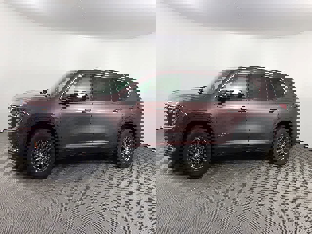 Used 2025 GMC Acadia Elevation image 13