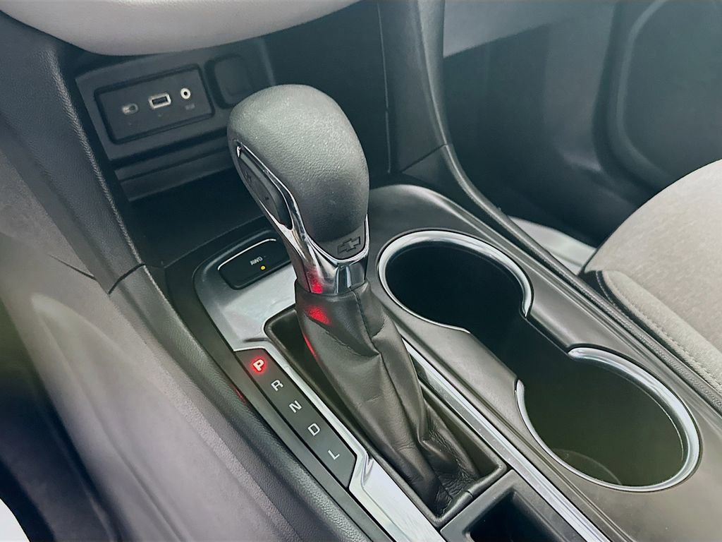 Used 2024 Chevrolet Equinox LS image 17