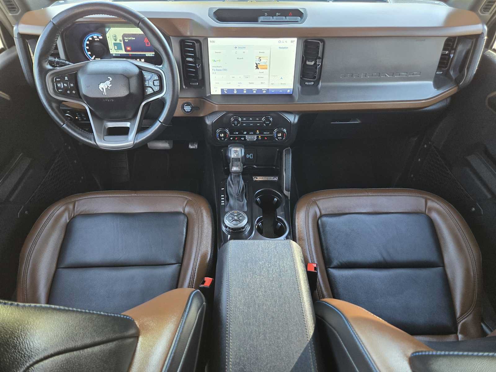 Used 2024 Ford Bronco Outer Banks AWD/4WD image 25