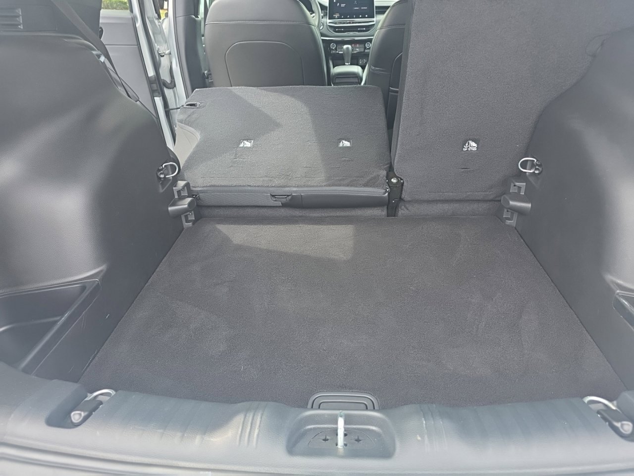 New 2026 Jeep Compass Latitude AWD/4WD image 20