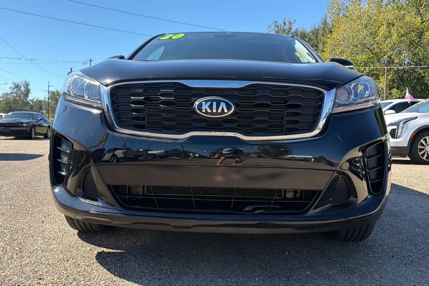 Used 2020 Kia Sorento LX FWD image 2