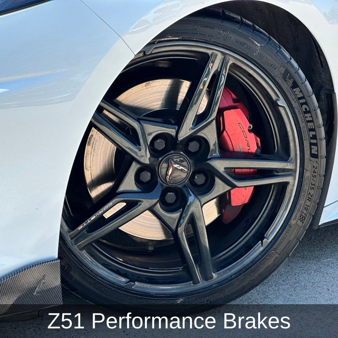 Used 2021 Chevrolet Corvette Stingray Convertible w/ Z51 Performance Package RWD image 8
