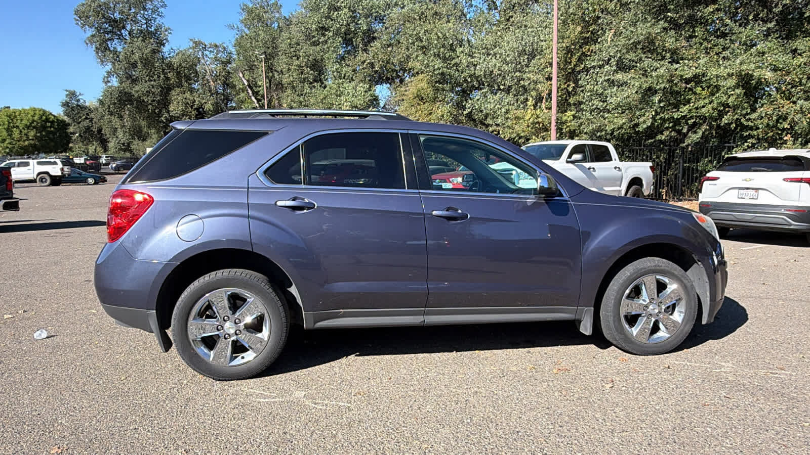 Used 2013 Chevrolet Equinox LT w/ All Star Package AWD/4WD image 4