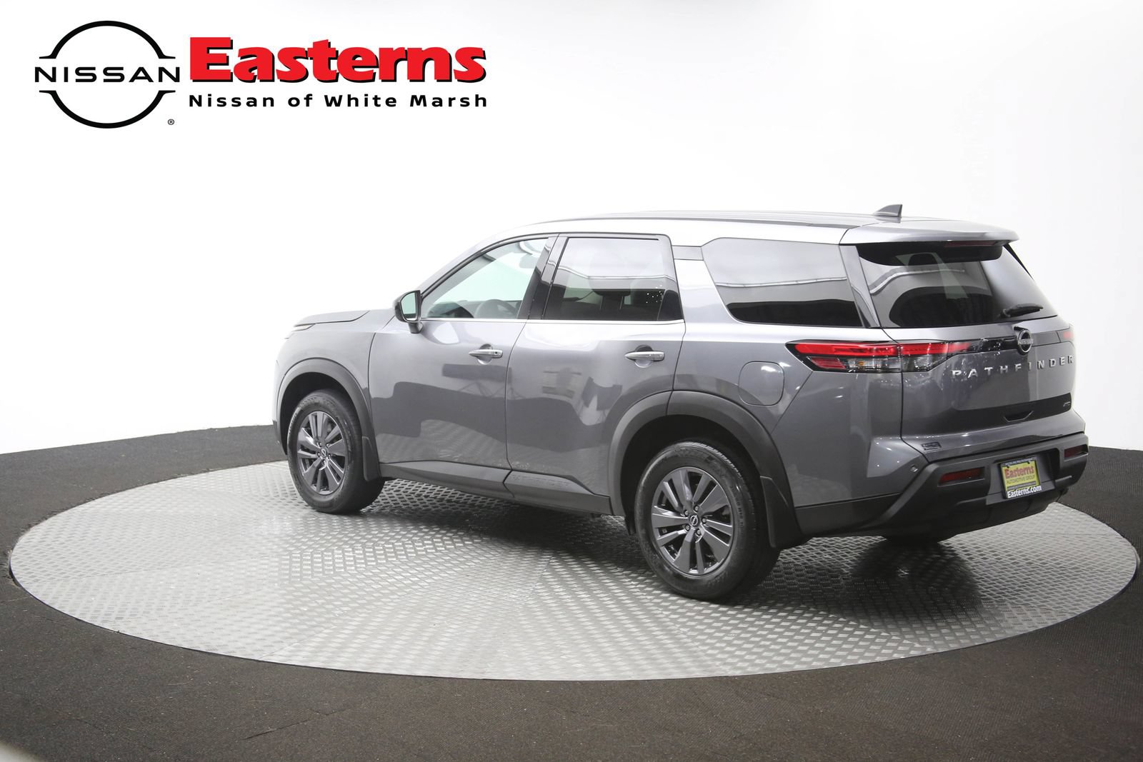 Used 2023 Nissan Pathfinder S AWD/4WD image 62