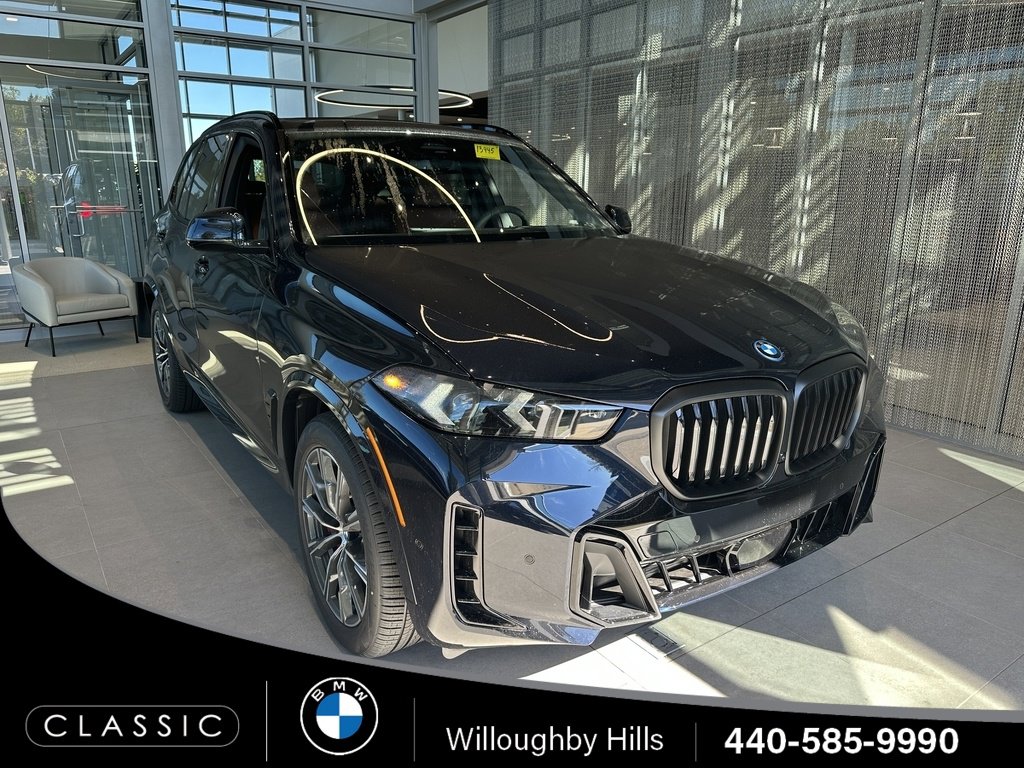 New 2026 BMW X5 xDrive50e w/ M Sport Package image 1