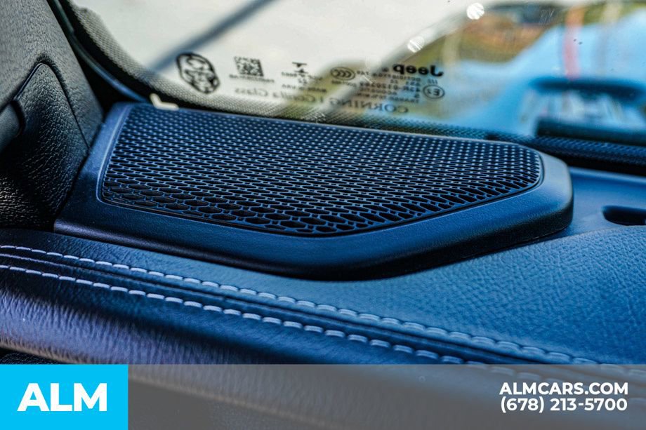 Used 2022 Jeep Wrangler Unlimited Sahara w/ Dual Top Group image 48