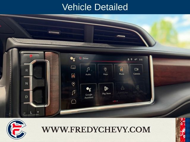 Used 2024 GMC Yukon Denali Ultimate AWD/4WD image 15