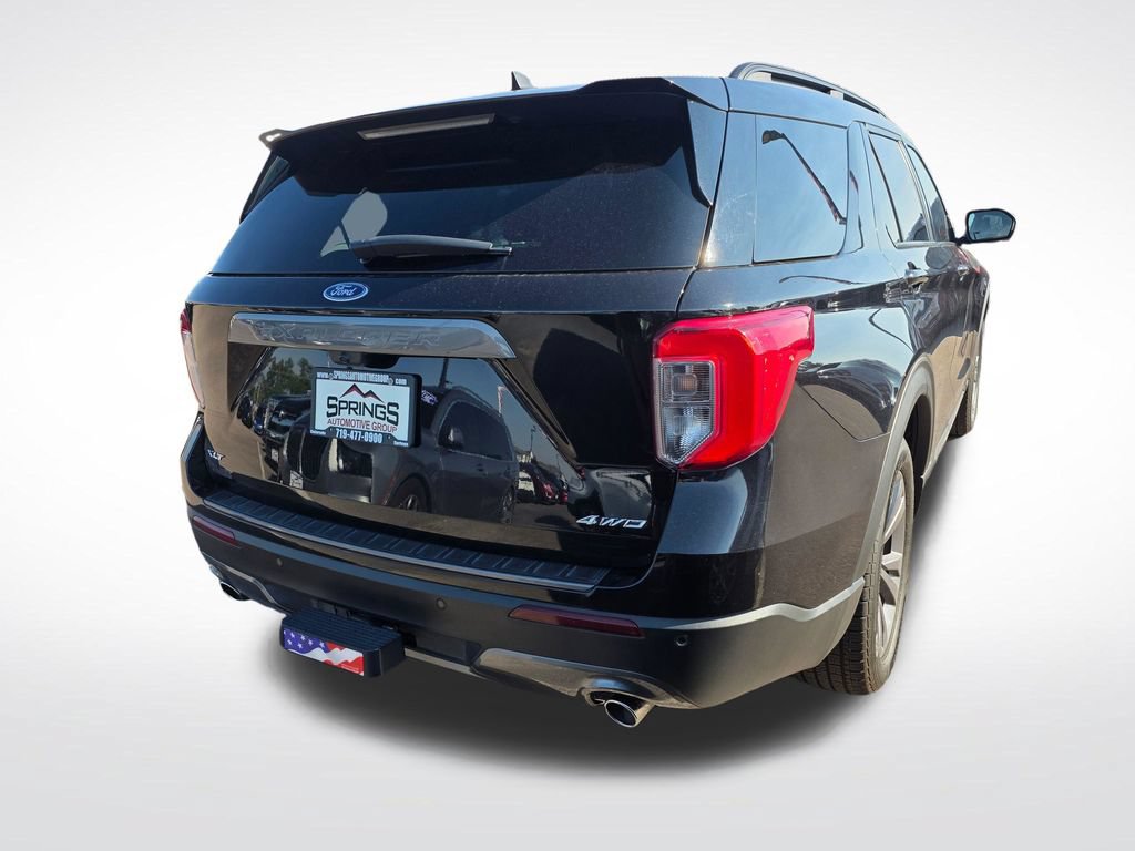 Used 2023 Ford Explorer XLT w/ Equipment Group 202A AWD/4WD image 5