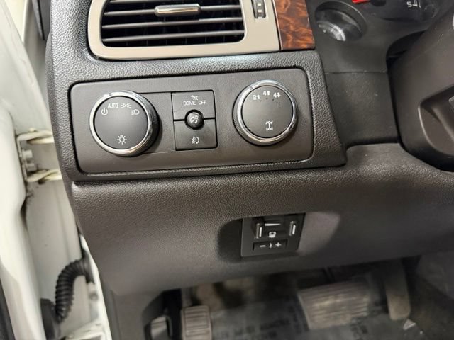 Used 2013 GMC Sierra 2500 Denali w/ Snow Plow Prep Package AWD/4WD image 16