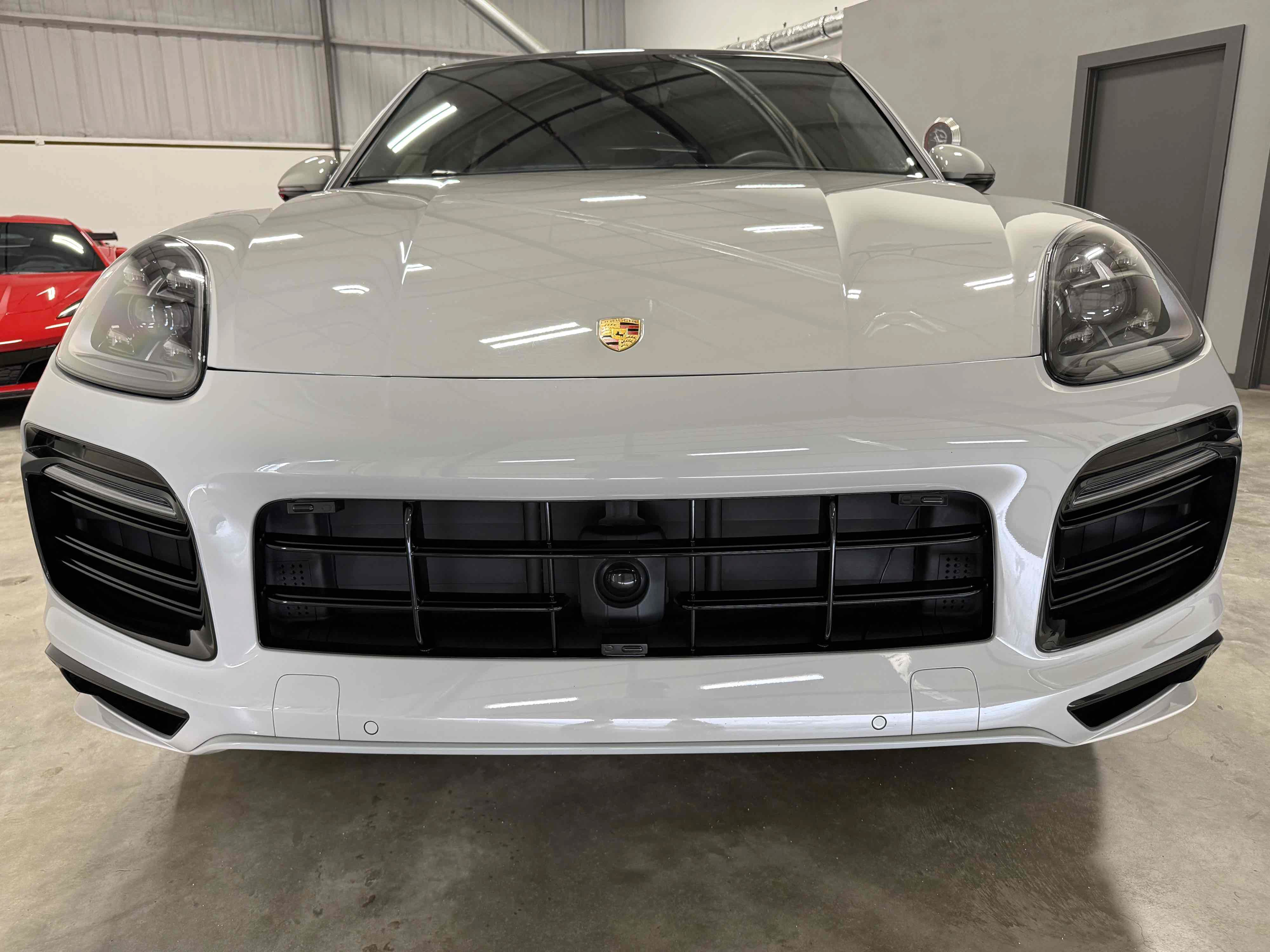 Used 2022 Porsche Cayenne GTS AWD/4WD image 31